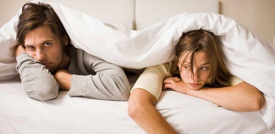 opgeregt Fra a Mann mat enger schlechter Potenz